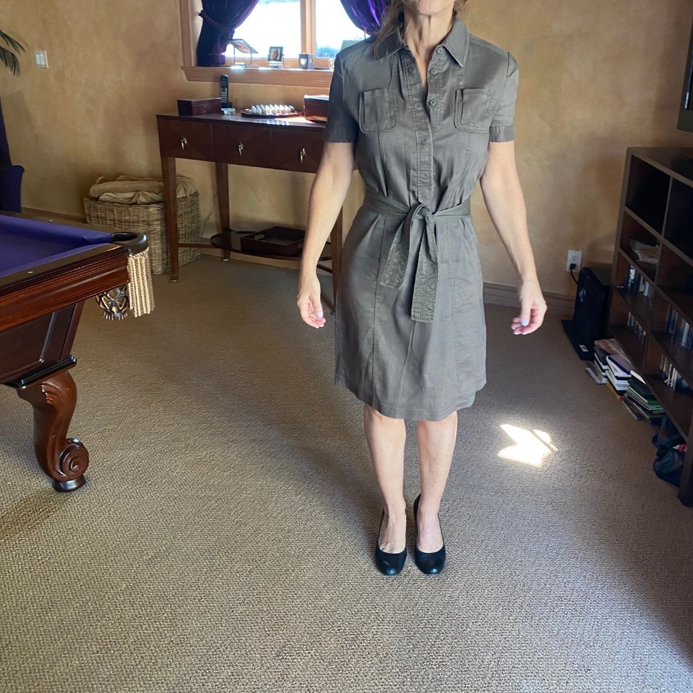 Elie Tahari Linen Brown Dress size 0